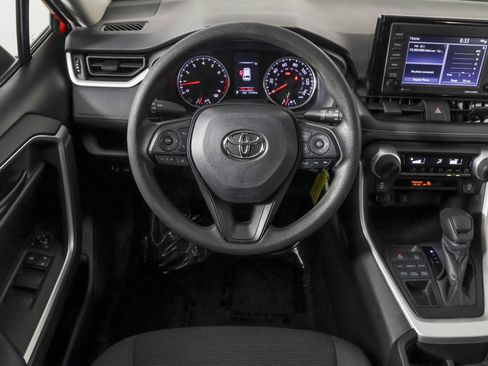 Used 2022 Toyota RAV4 LE AWD/4WD image 36