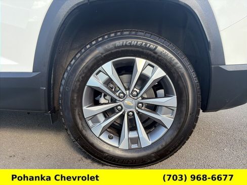 Certified 2026 Chevrolet Equinox LT w/ Convenience Package II AWD/4WD image 25
