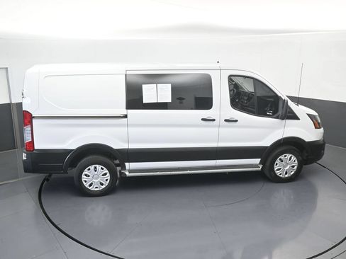 Used 2024 Ford Transit 250 Low Roof w/ Exterior Upgrade Package RWD image 39