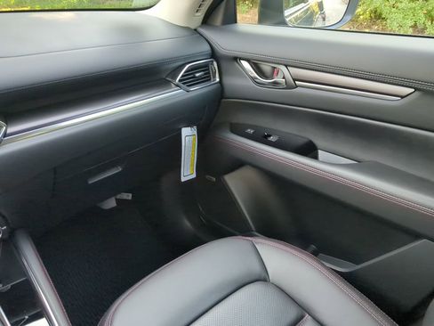 New 2025 MAZDA CX-5 Carbon Edition image 15