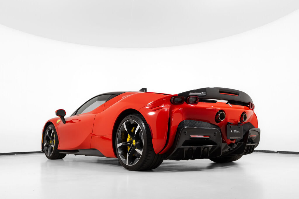Used 2023 Ferrari SF90 Stradale AWD/4WD image 18