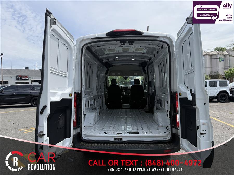 Used 2023 Ford Transit 250 Medium Roof AWD image 6