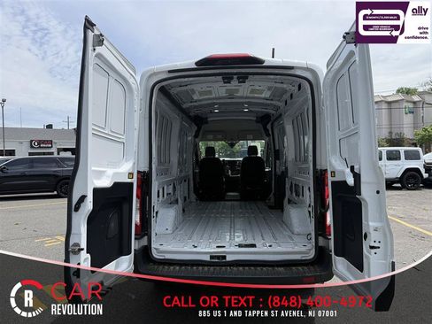 Used 2023 Ford Transit 250 Medium Roof AWD image 6