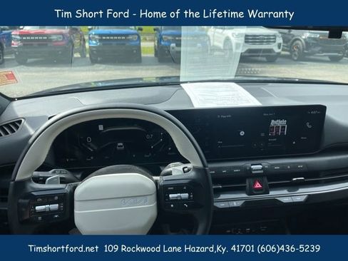 Used 2025 Kia K4 GT-Line FWD image 12