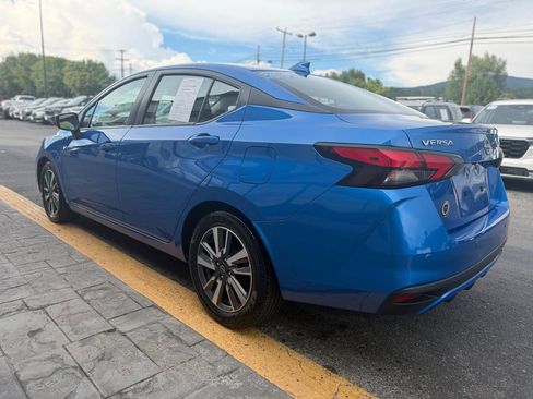 Used 2023 Nissan Versa SV FWD image 6