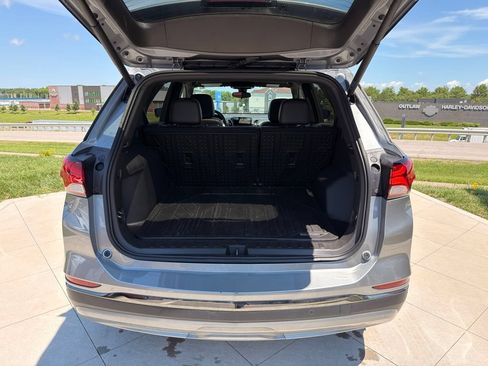 Used 2023 Chevrolet Equinox RS w/ RS Leather Package AWD/4WD image 35