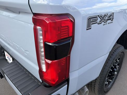 New 2026 Ford F350 Lariat w/ Black Appearance Package AWD/4WD image 9