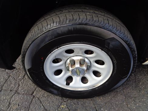 Used 2012 Chevrolet Silverado 1500 W/T image 21