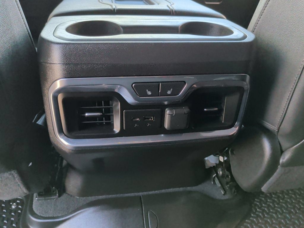 Used 2021 GMC Sierra 1500 AT4 w/ AT4 Premium Package AWD/4WD image 41