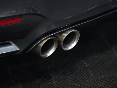 Used 2016 BMW M3 image 18