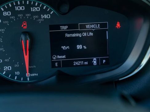 Used 2020 Chevrolet Trax LT image 24