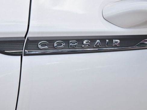 New 2026 Lincoln Corsair Premiere FWD image 37