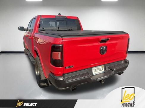 Used 2019 RAM 1500 Laramie AWD/4WD image 12
