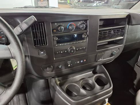Used 2025 GMC Savana 2500 w/ Driver Convenience Package RWD image 16