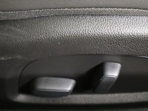 Used 2020 Chevrolet Camaro SS RWD image 25