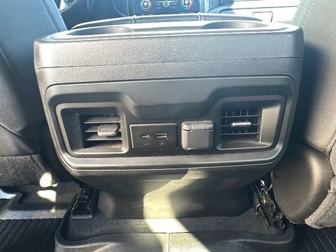 Used 2022 Chevrolet Silverado 1500 LT Trail Boss w/ Bed Protection Package image 25