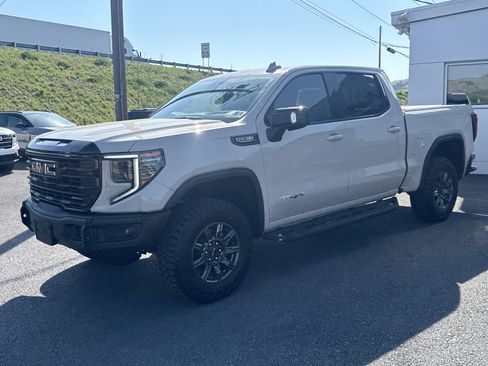 Used 2026 GMC Sierra 1500 AT4X AWD/4WD image 7