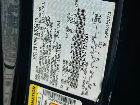 Used 2020 Ford Fusion SE FWD image 39