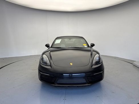 Certified 2024 Porsche 718 Cayman S RWD image 9