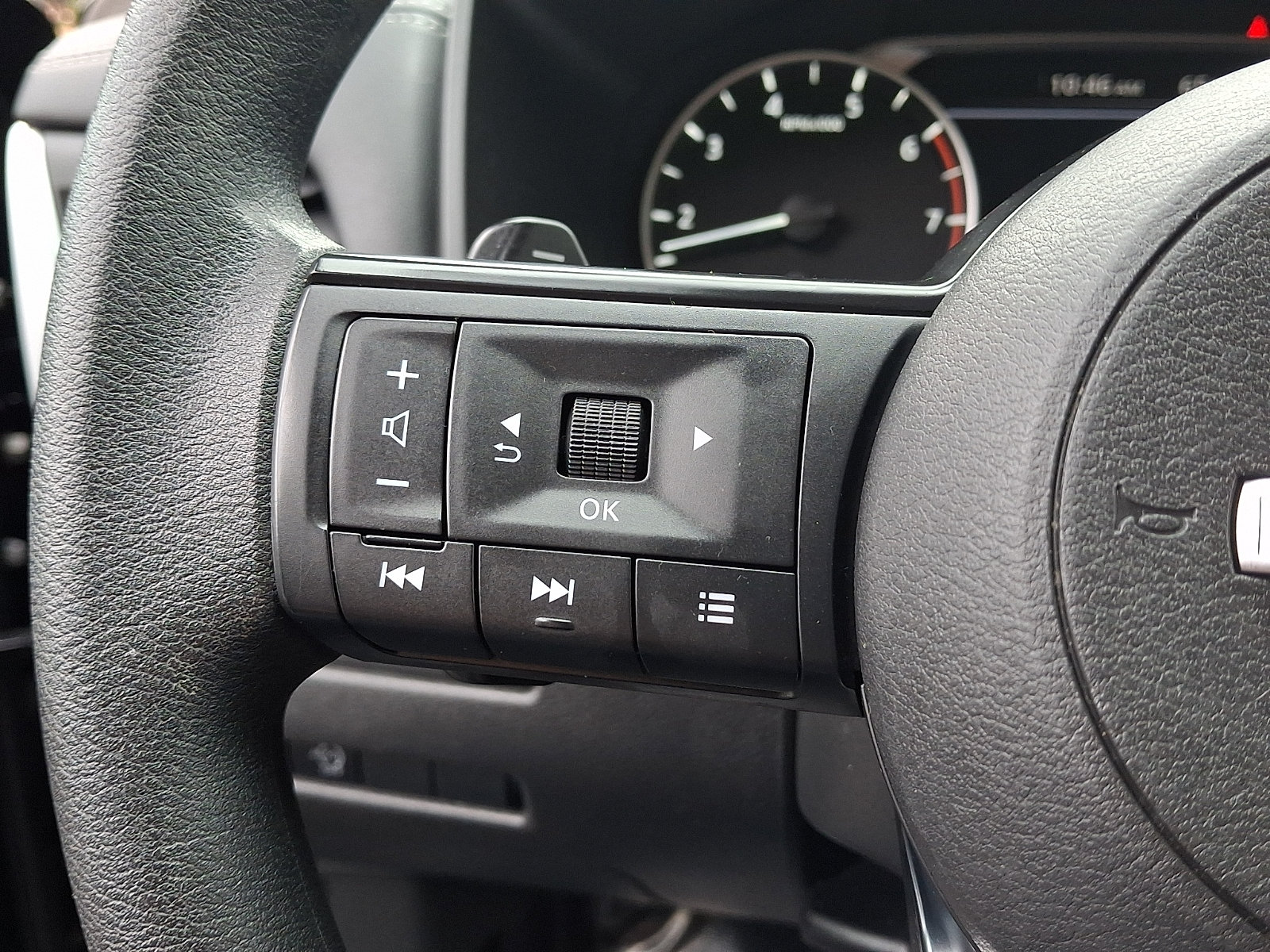 Certified 2023 Nissan Rogue S AWD/4WD image 21