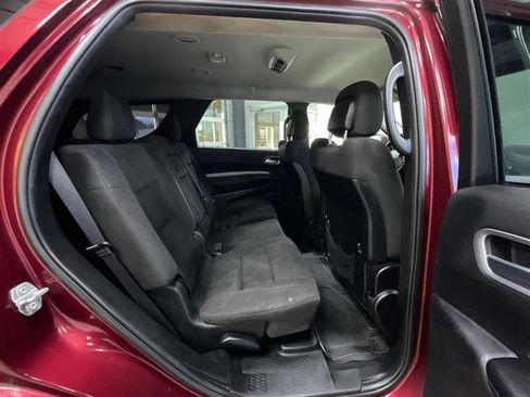 Used 2019 Dodge Durango SXT w/ 3rd Row Seating Group image 17