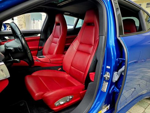 Used 2015 Porsche Panamera S image 68