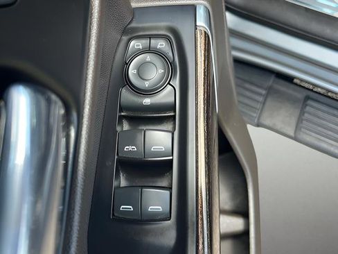 Used 2019 GMC Sierra 1500 SLE w/ SLE Value Package AWD/4WD image 13