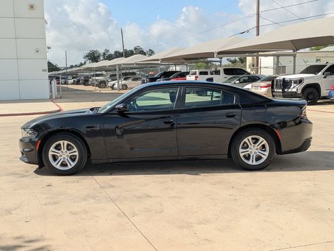 Used 2023 Dodge Charger SXT image 7