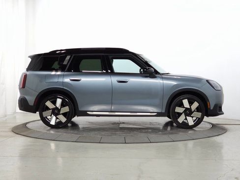 Used 2025 MINI Cooper Countryman S image 12