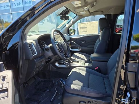 New 2025 Nissan Frontier SV image 14