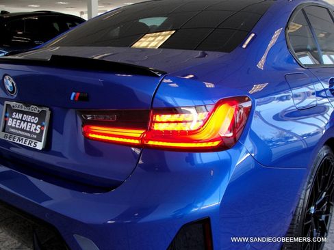 Used 2024 BMW 330i Sedan w/ M Sport Package RWD image 74