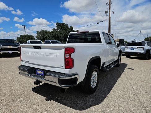 Used 2025 Chevrolet Silverado 2500 LT AWD/4WD image 8