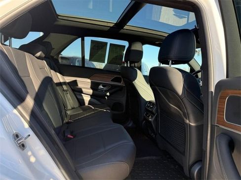 Certified 2025 Mercedes-Benz GLE 350 4MATIC image 12