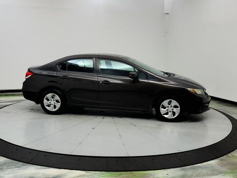 Used 2013 Honda Civic LX image 4
