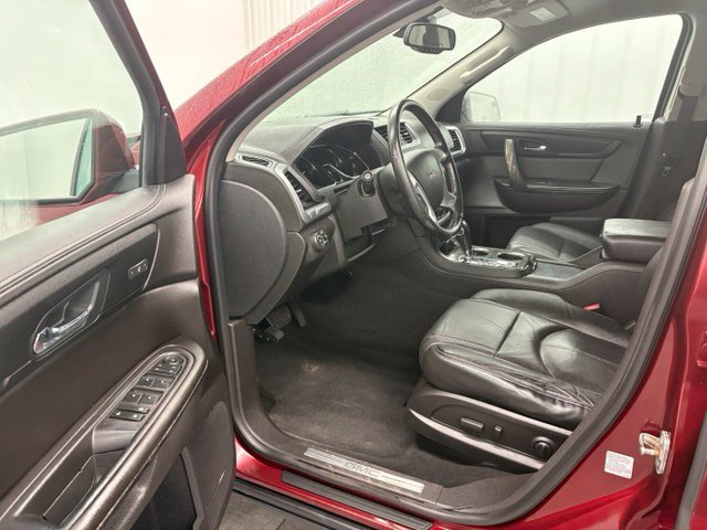 Used 2017 GMC Acadia Limited SLT AWD/4WD image 16