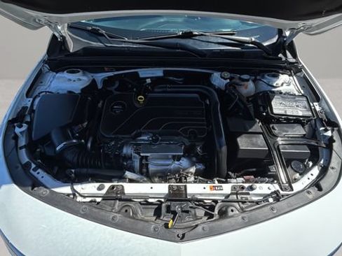 Used 2024 Chevrolet Malibu LT FWD image 32