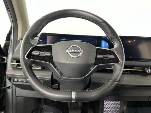 Used 2023 Nissan Ariya FWD image 21
