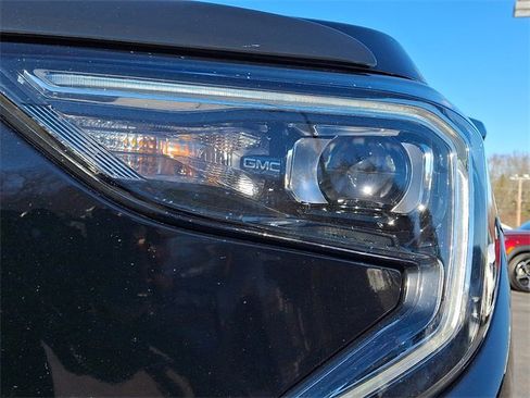 Used 2020 GMC Terrain Denali w/ Denali Premium Package image 8