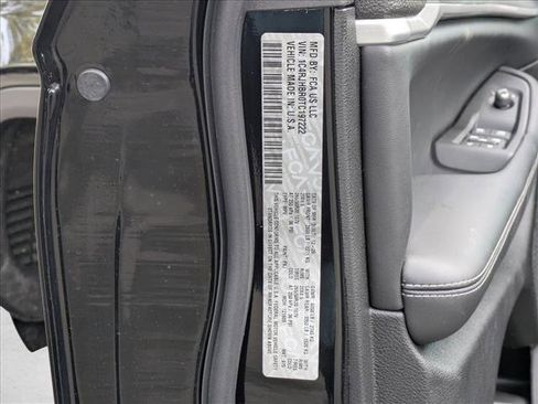 New 2026 Jeep Grand Cherokee Limited w/ Limited Altitude Package AWD/4WD image 22