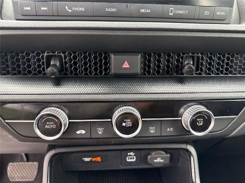 Used 2023 Honda CR-V LX image 12