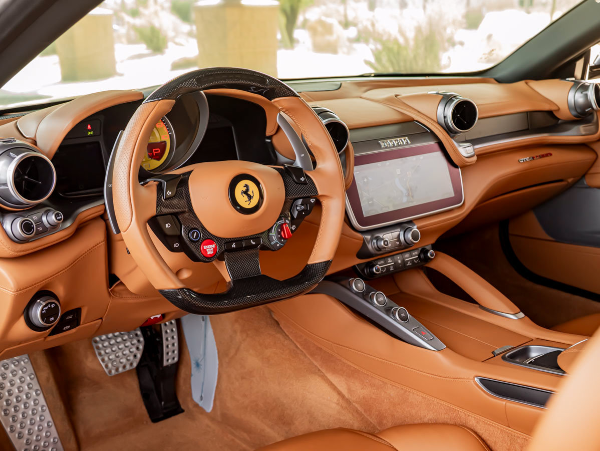 Used 2019 Ferrari GTC4Lusso AWD/4WD image 30