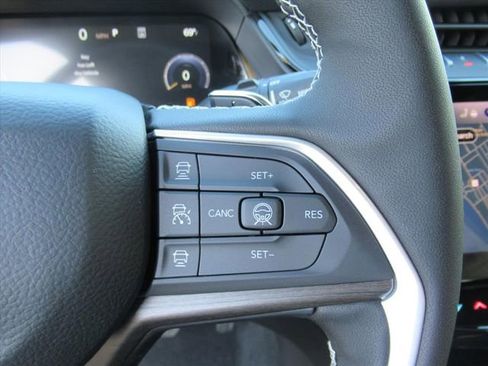 New 2026 Jeep Grand Cherokee Limited RWD image 18