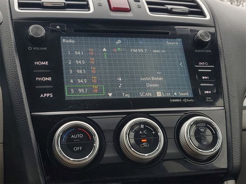 Used 2016 Subaru Forester 2.5i Limited image 26