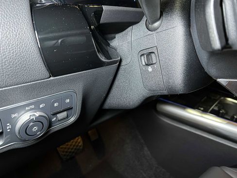 New 2026 Mercedes-Benz GLA 250 4MATIC image 25