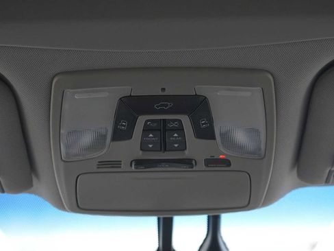 Used 2017 Toyota Sienna Limited Premium FWD image 23