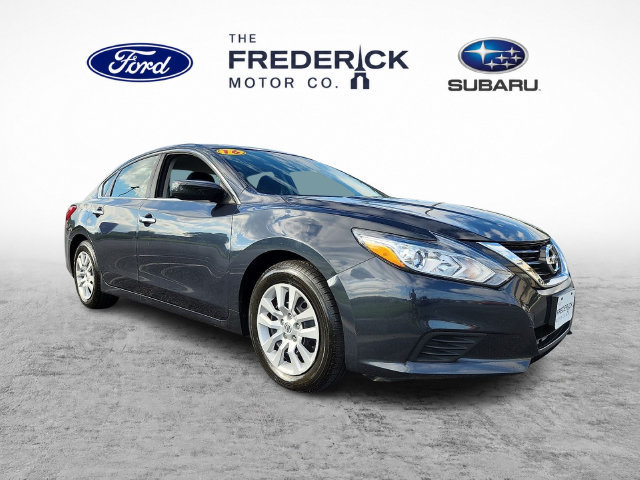 Used 2016 Nissan Altima 2.5 S w/ Power Driver Seat Package FWD image 3