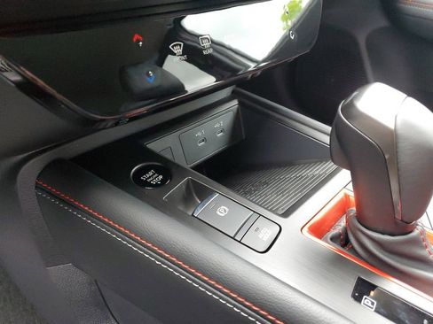 New 2026 Nissan Kicks SR FWD image 27