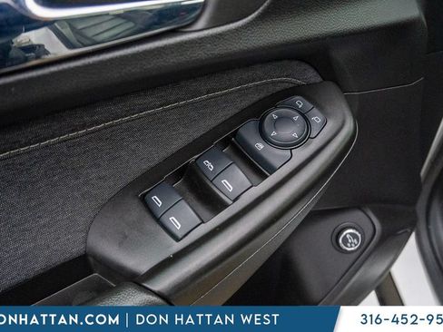 Used 2023 Chevrolet TrailBlazer ACTIV w/ Sun and Liftgate Package FWD image 14