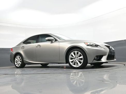 Used 2014 Lexus IS 250 AWD w/ Premium Package image 31