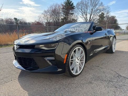 Used 2016 Chevrolet Camaro SS image 14